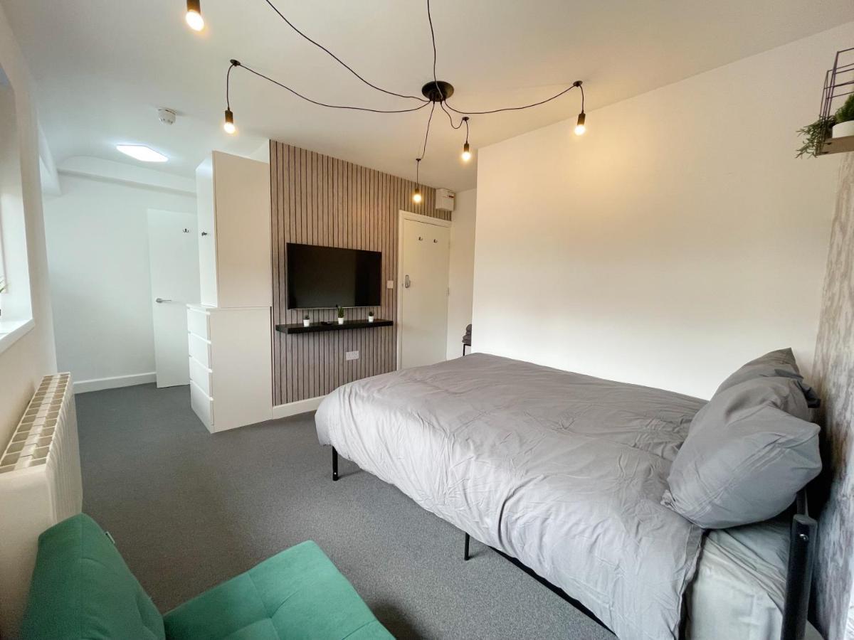 Cosy Bright Close To Wembley Stadium Londres