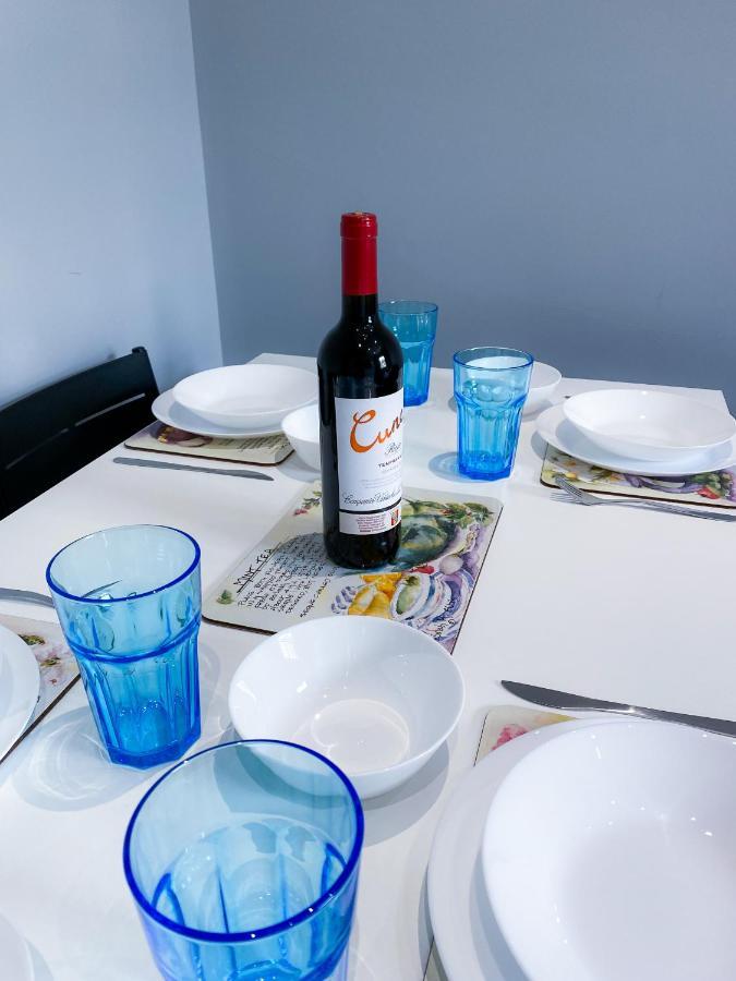 Apartamento Stylish 1 Bedroom Flat In Wood Londres