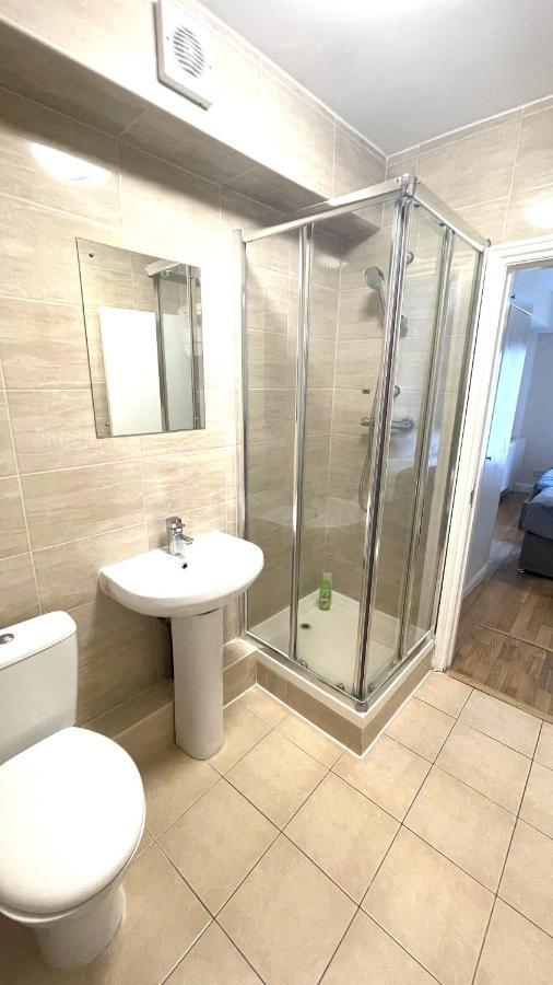 Camden Budget Suites - Next To Station And Camden Market Vakantiehuis Londen