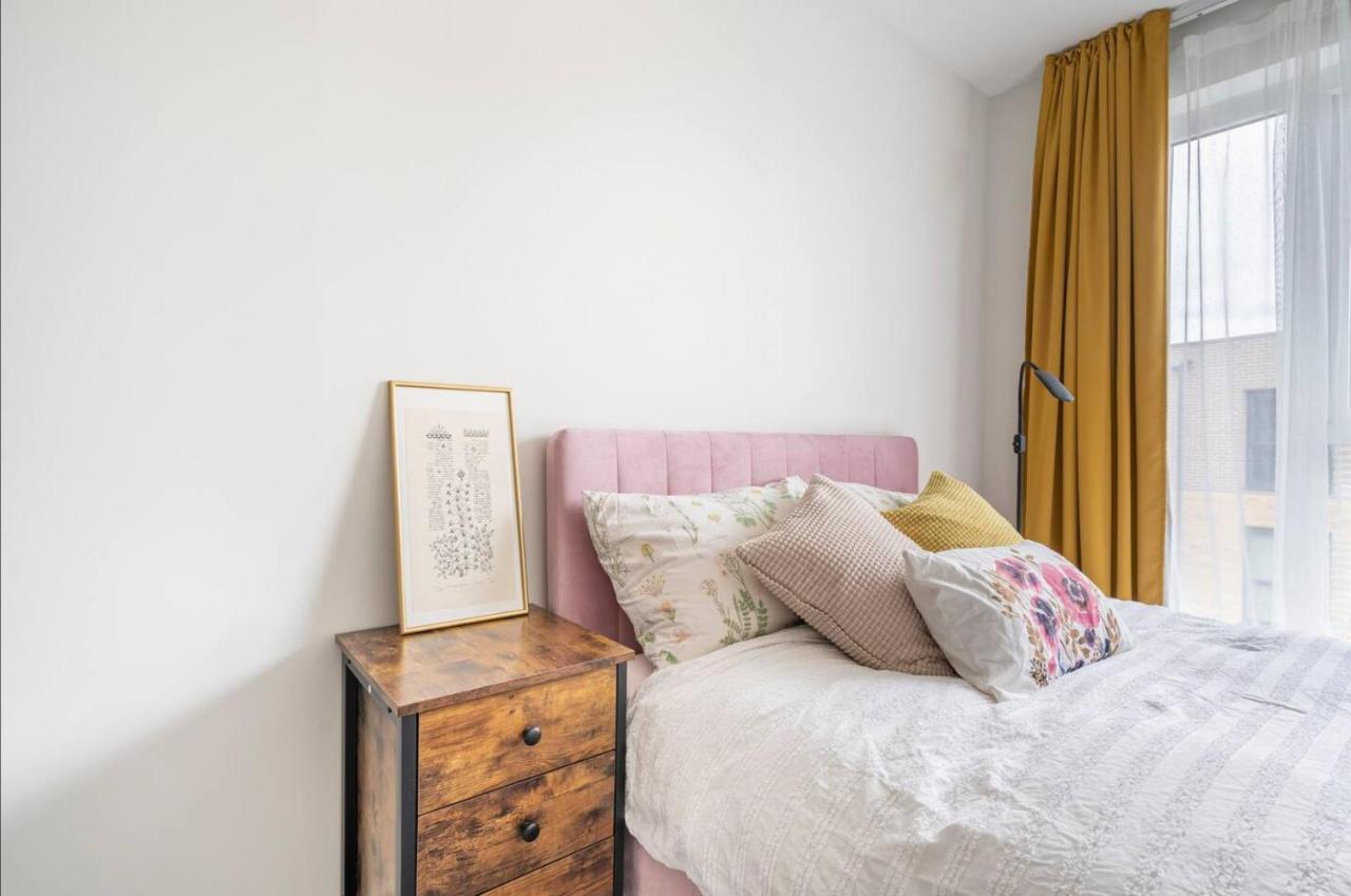 Apartamento Sunny Luxury Skyline Flat Near Alexandra Palace, Tottenham Stadium & Drumsheds *