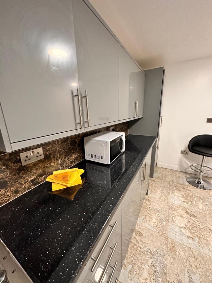 Canary Wharf Single Double And En-suite Guest house *