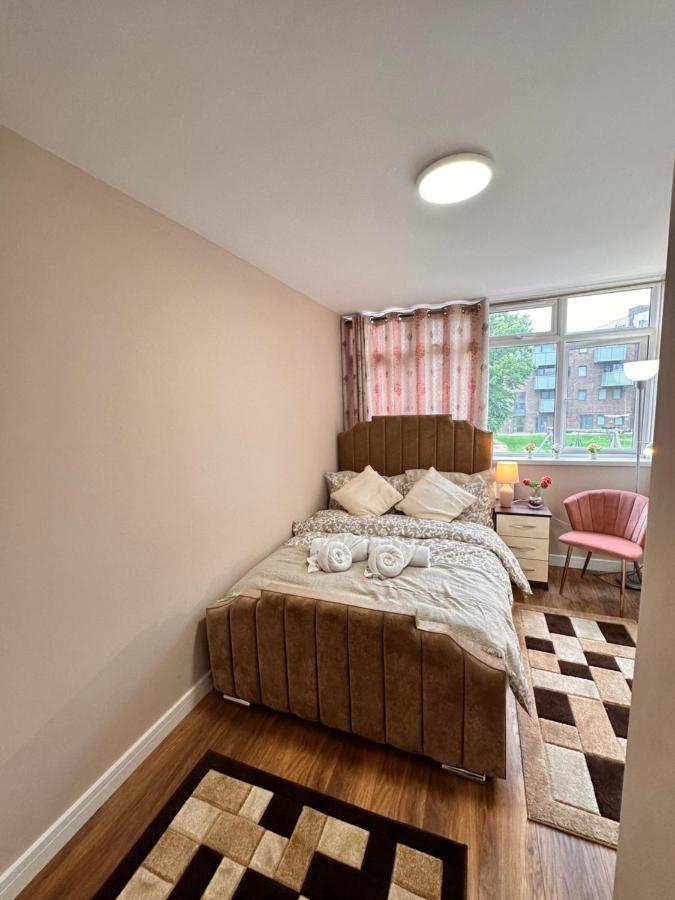 Canary Wharf Single Double And En-suite