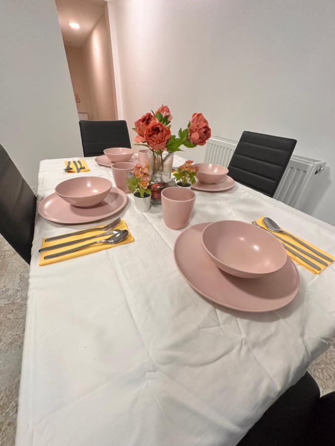 Canary Wharf Single Double And En-suite * London