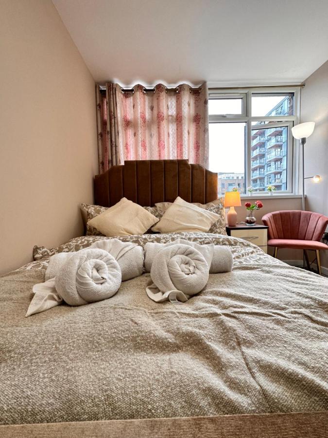 Canary Wharf Single Double And En-suite * London