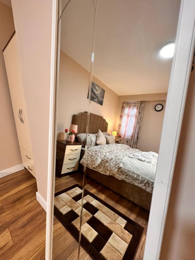 Guest house Canary Wharf Single Double And En-suite *