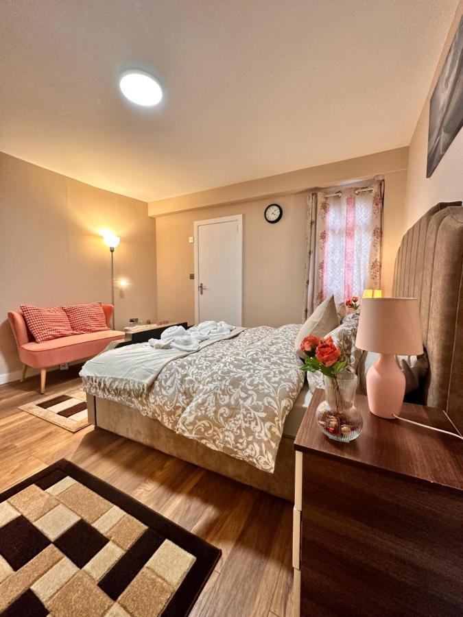 Canary Wharf Single Double And En-suite *