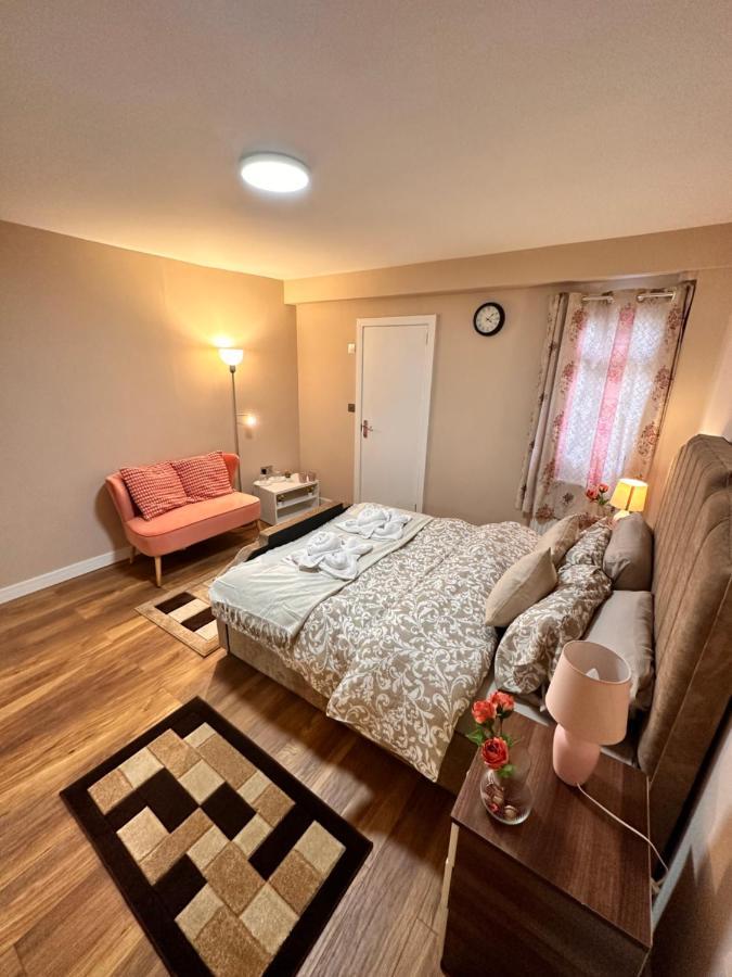 Guest house Canary Wharf Single Double And En-suite