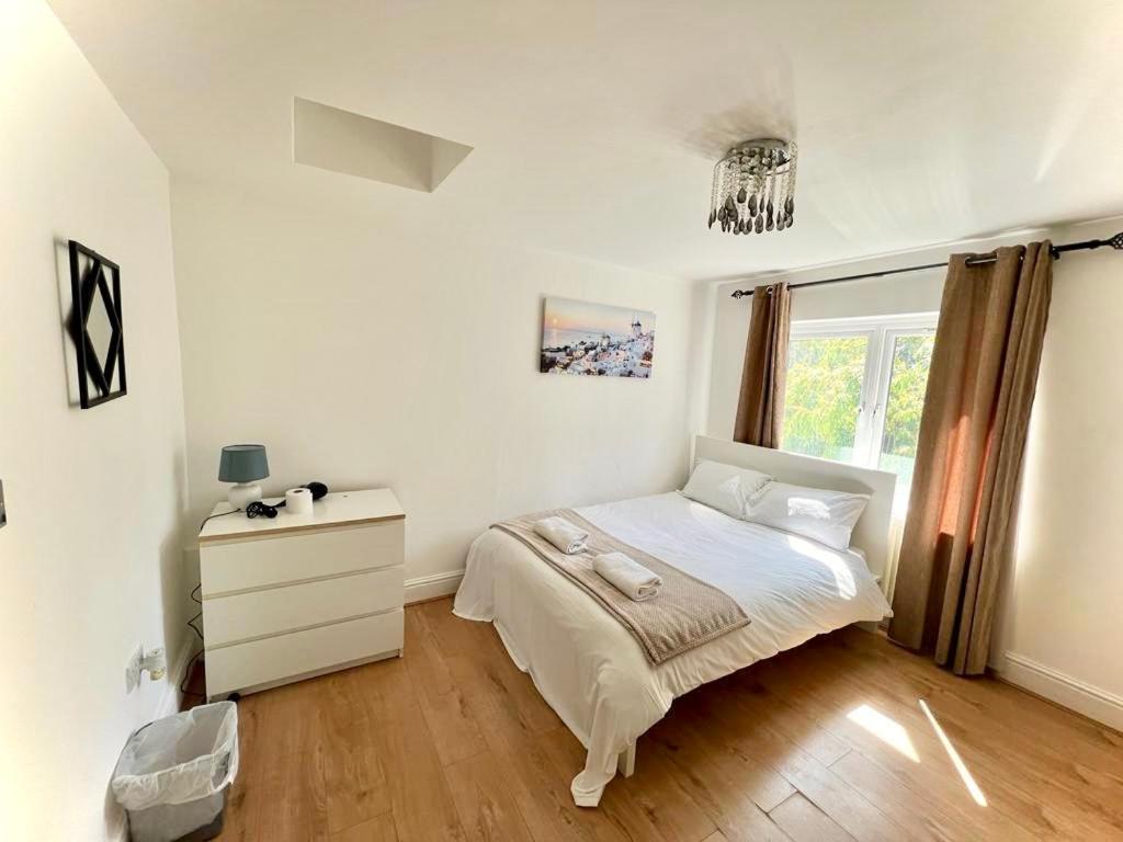 Holiday In The Heart Of Canary Wharf *