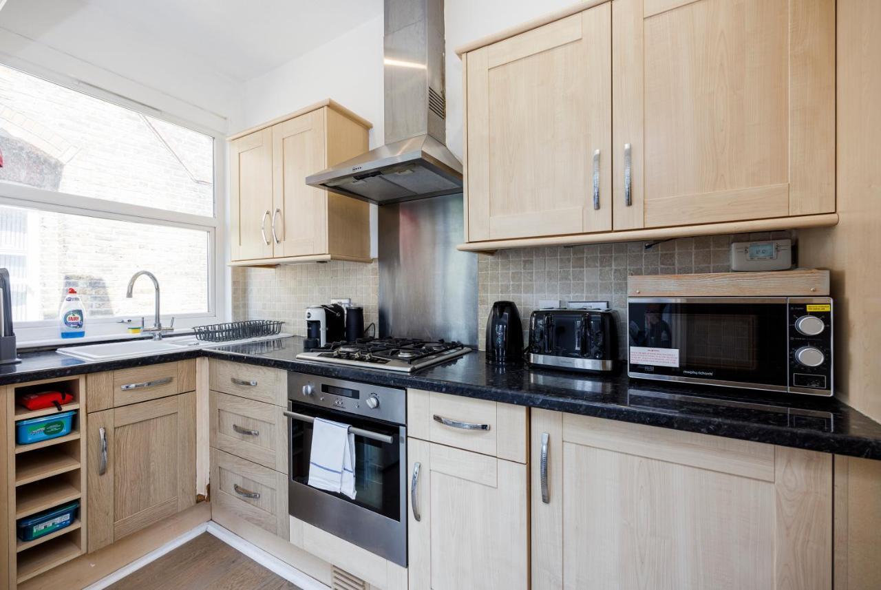 Apartamento Welcomestay Colliers Wood Two Bed - Away From *