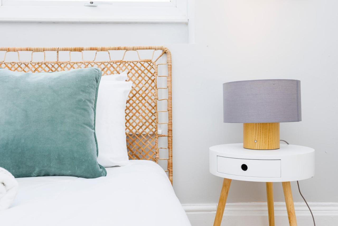 Welcomestay Colliers Wood Two Bed - Away From Londres