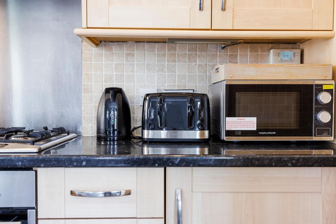 Welcomestay Colliers Wood Two Bed - Away From *
