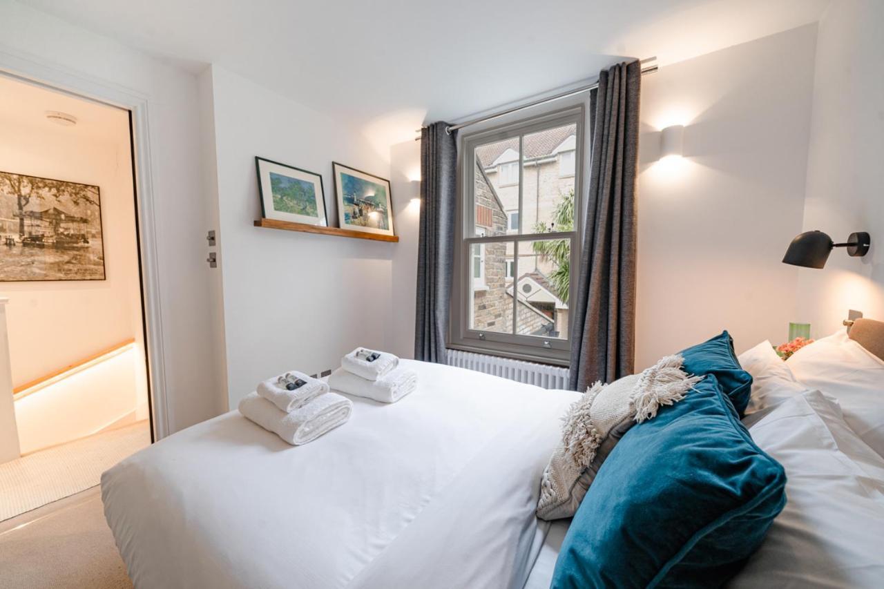 Stunning 2br Victorian Terraced Cottage, Sw Apartment London