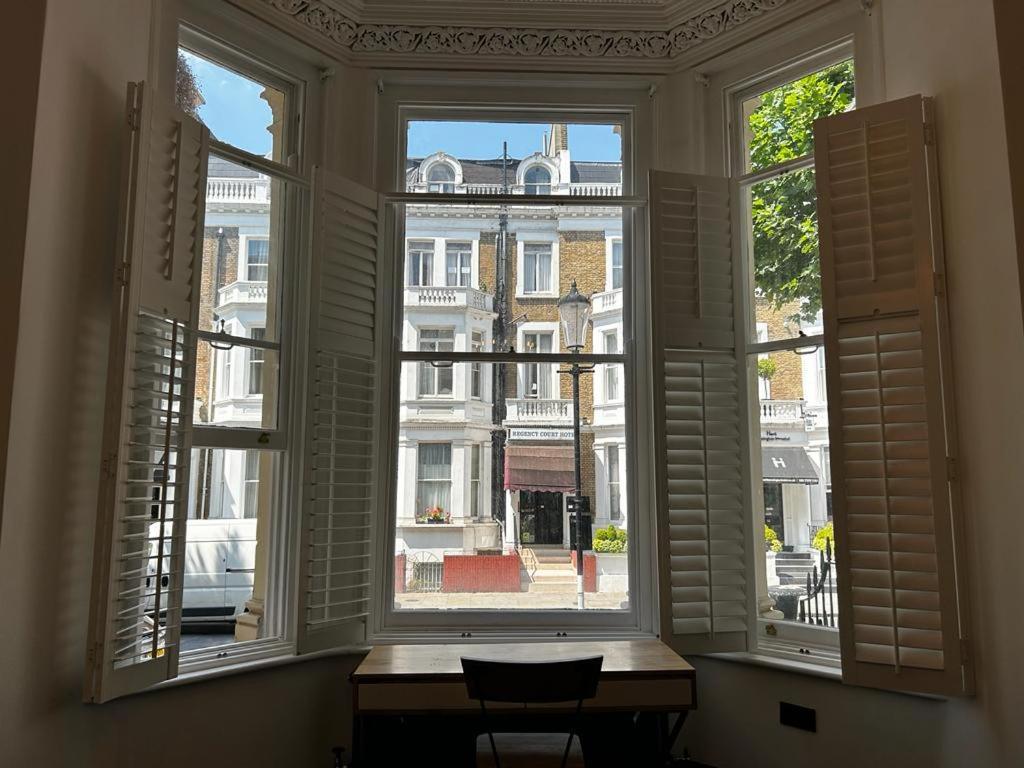 Earl's Court Luxe Apartamento Londres