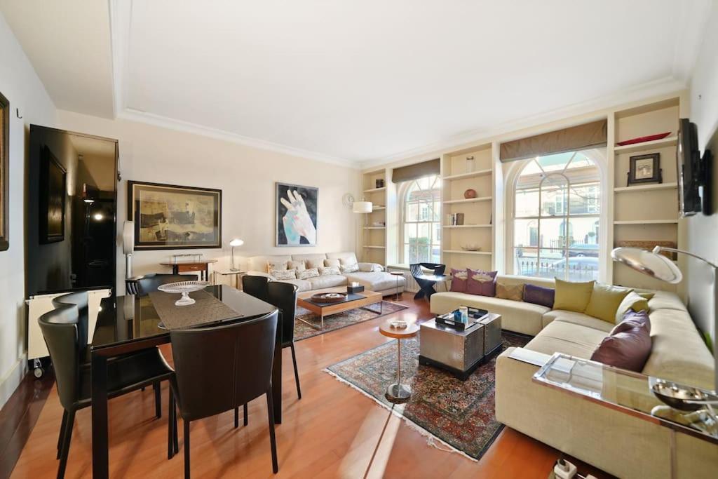 Three Bedroom In Sloane Square * Londres