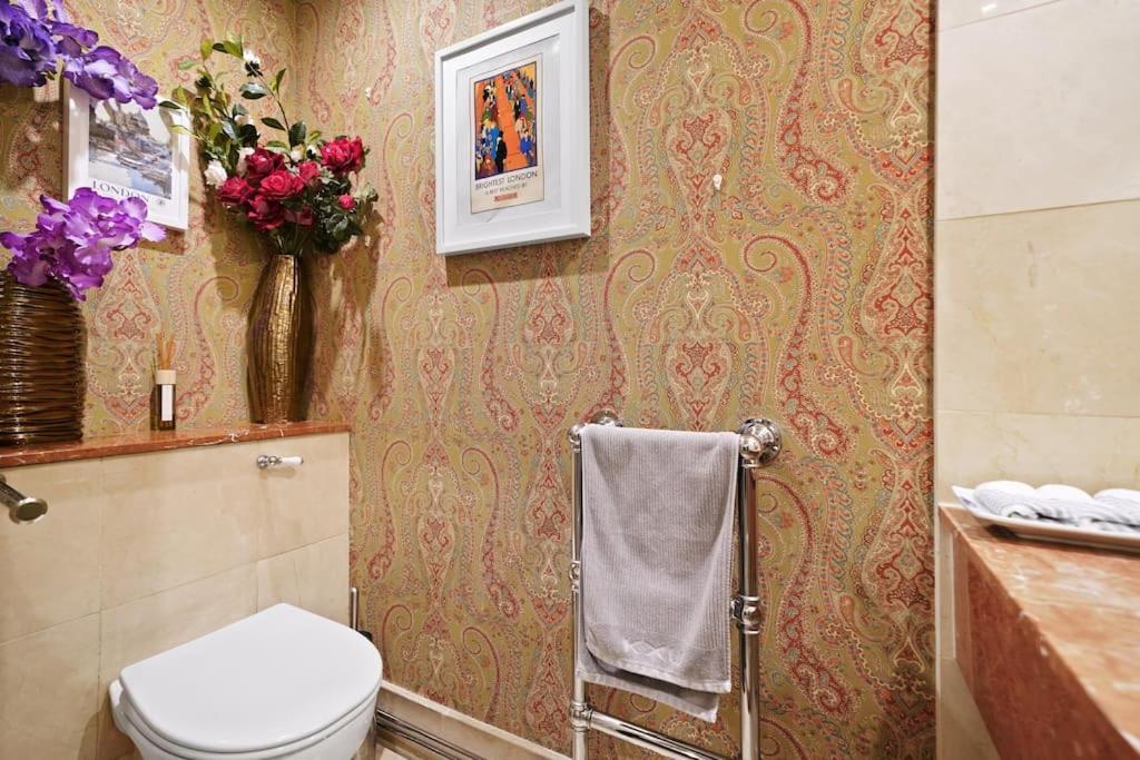 Three Bedroom In Sloane Square