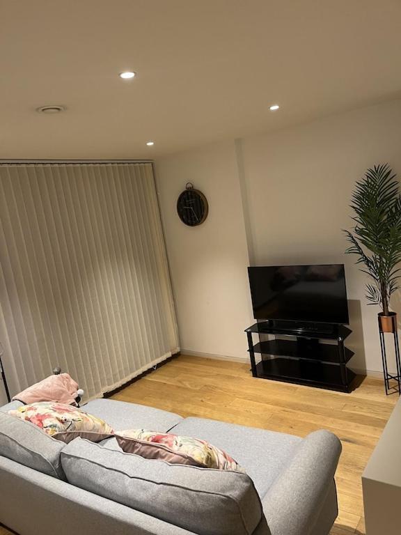Beautiful 2 Bed Flat In Finchley Road, Camden Appartement