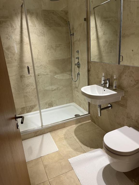 Beautiful 2 Bed Flat In Finchley Road, Camden Apartamento *