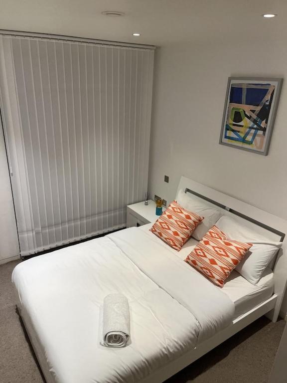 Beautiful 2 Bed Flat In Finchley Road, Camden *
