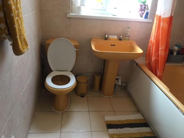 Comfy Rooms. Shared East Homestay. * Londres