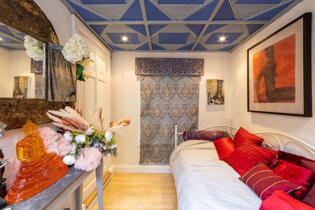 Golborne Road 3 Bedrooms Antique Rooftop Terrace Flat Apartamento *