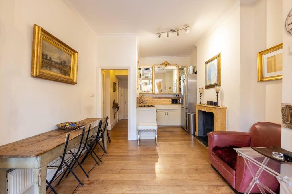 Apartamento Golborne Road 3 Bedrooms Antique Rooftop Terrace Flat Londres