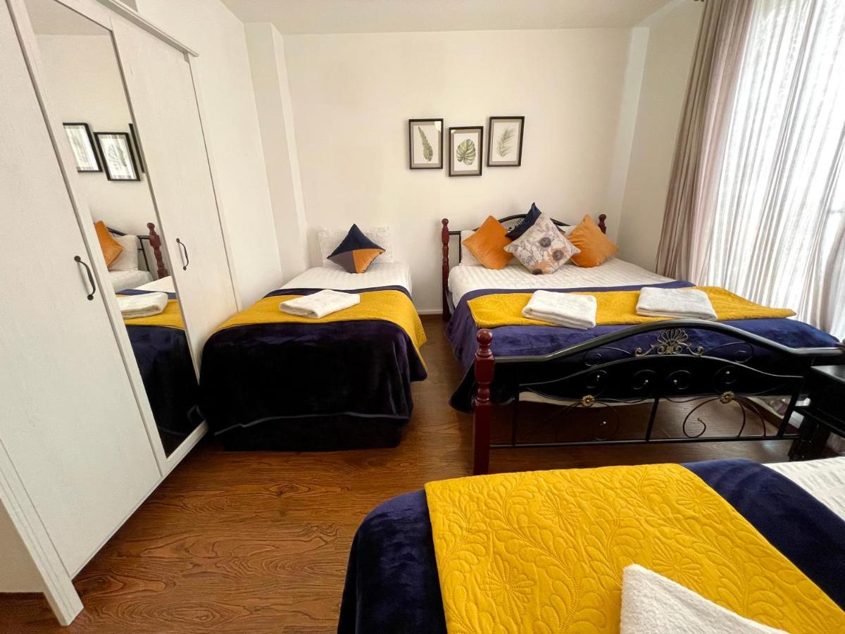 Appartement Stratford Luxury House, 5 Minutes Walk Station, Westfield, 3 Bedrooms 3 Bathrooms, Reception, Garden, Parking Londres
