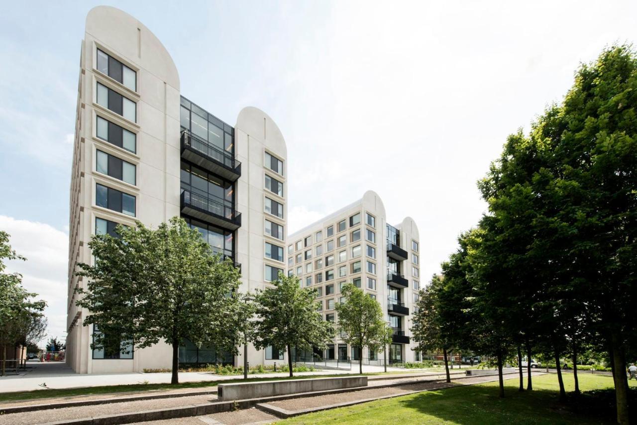 Apartment For Students Only Spacious At Flinders House Located In