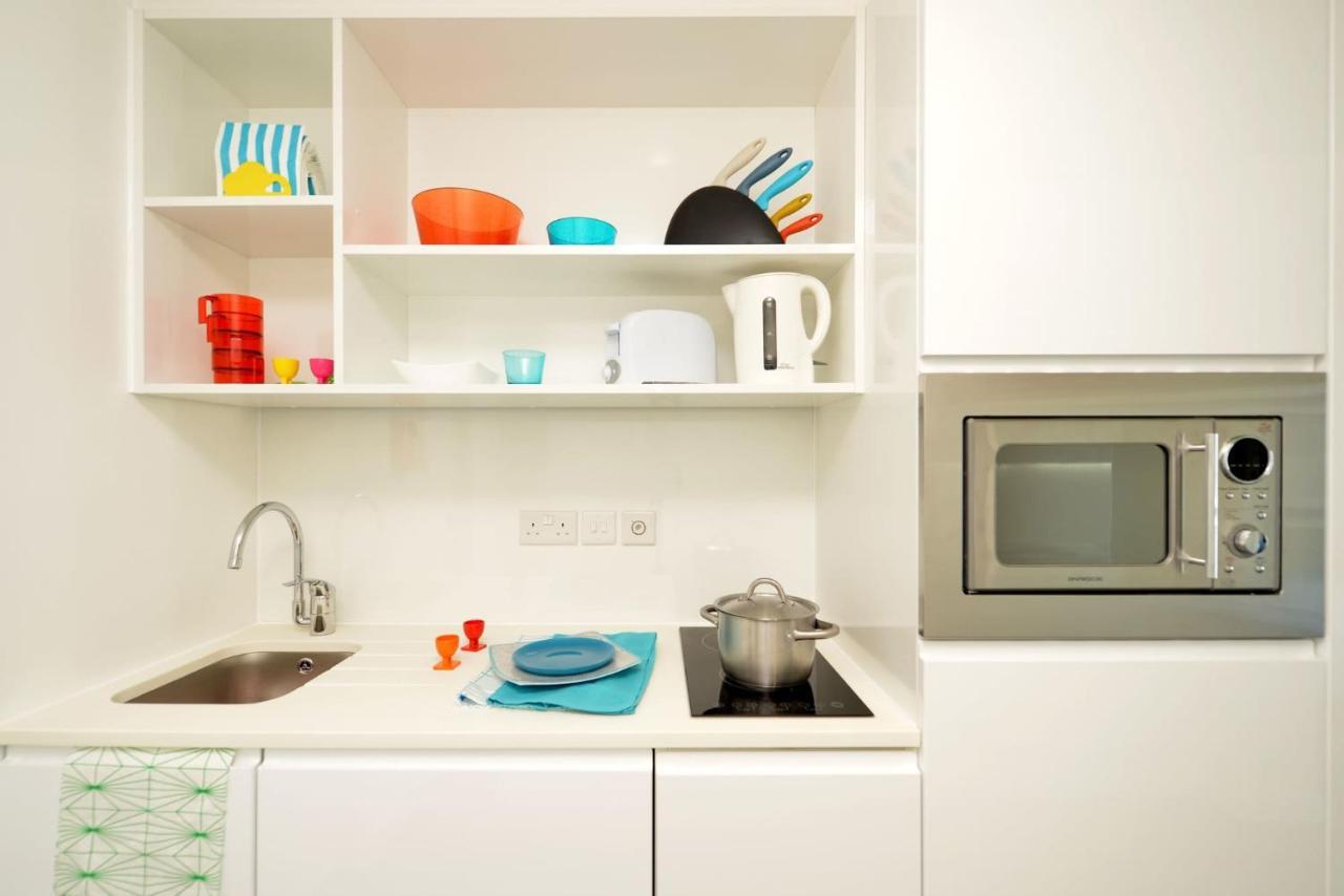For Students Only Spacious At Flinders House Located In Apartment *