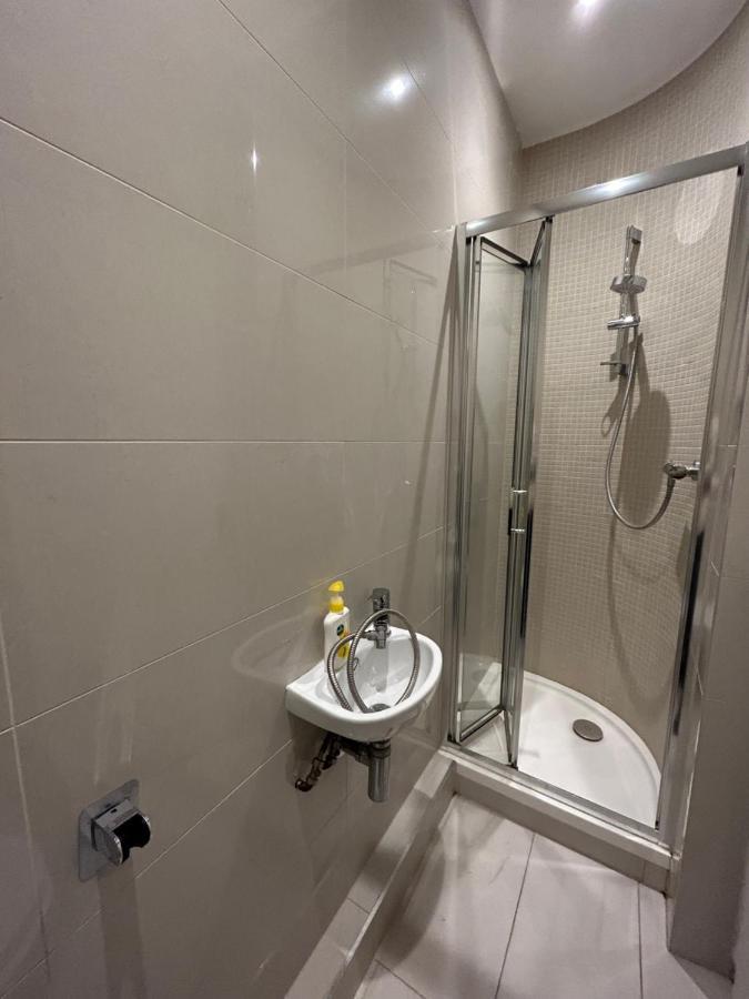 Marble Arch Apartment, 2-bedroom Apartamento Londres
