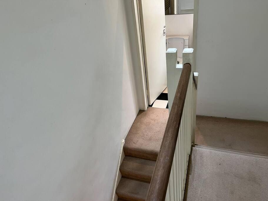 3 Bedroom Town House In Muswell Hill Сasa de vacaciones