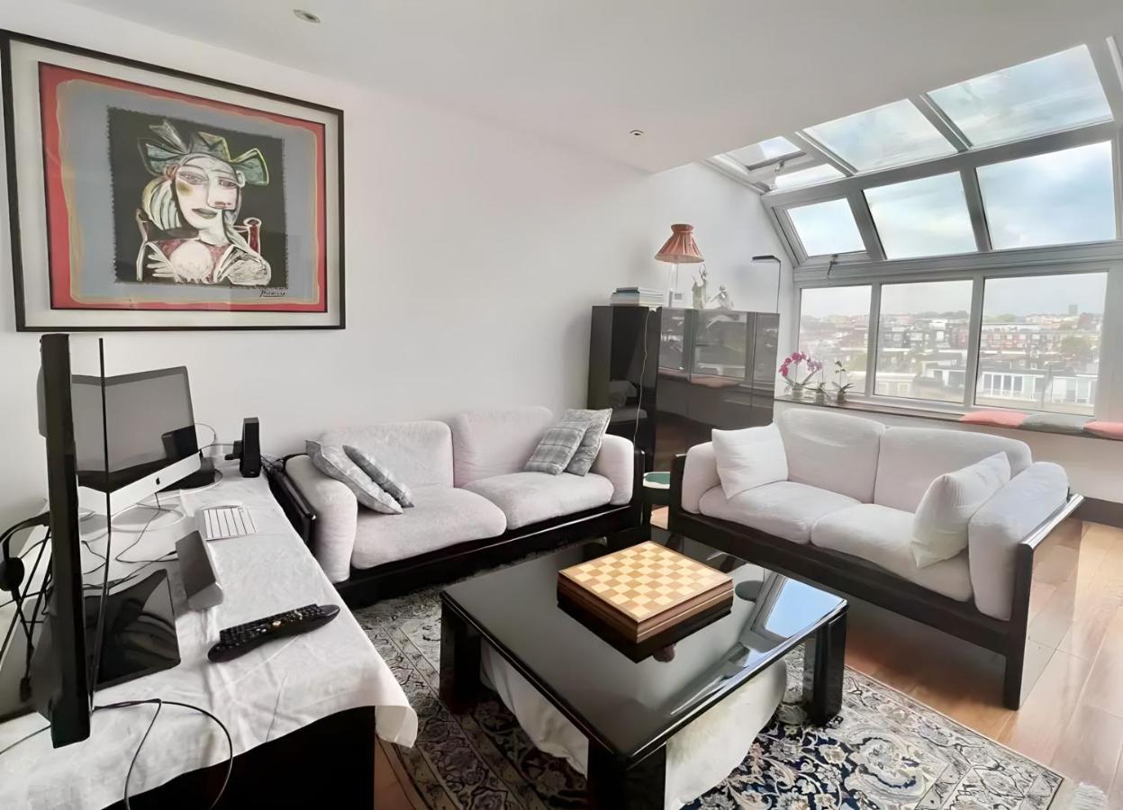 Kensington Heights Apartment *