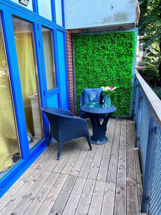 Modern Apt 15min To Liverpool St Londres