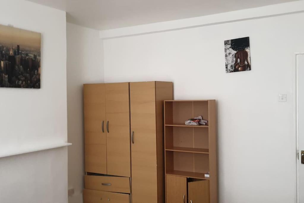 Apartamento Huge By Bridge - King Sized Bed