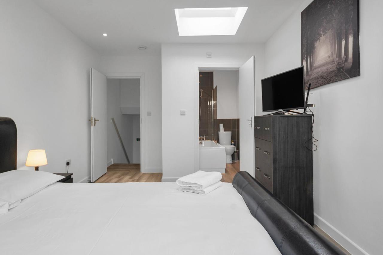 Modern In South West Wandsworth Apartamento Londres