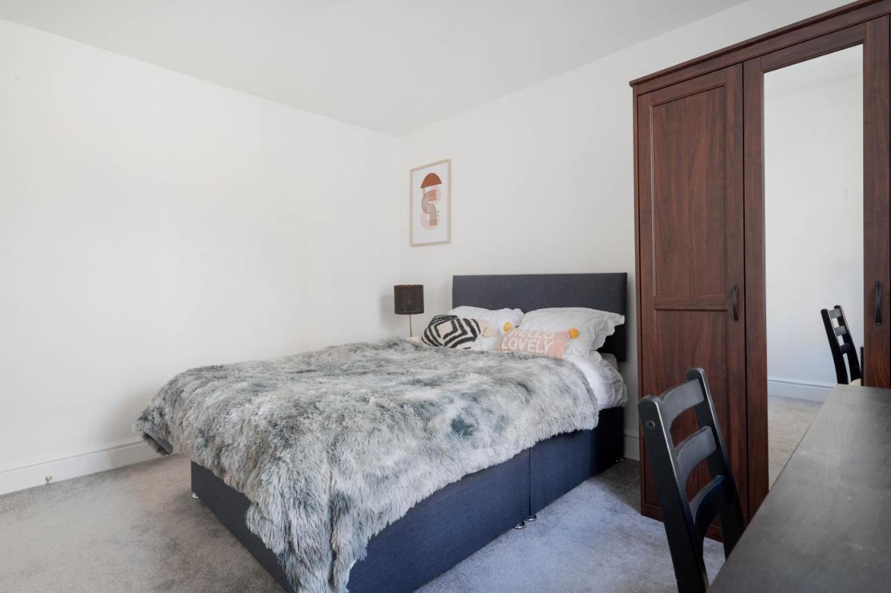 Bright & Spacious 2-Bed, 2-Bath In The Heart Of Central London - Whole Apartment Apartamento *