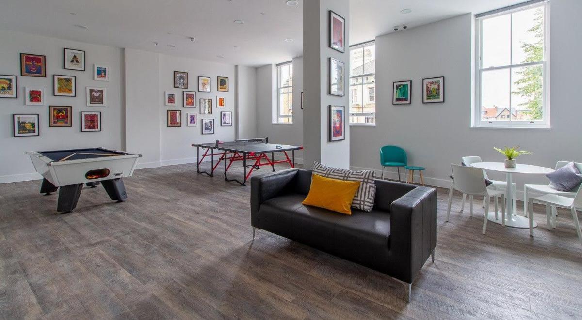 Stunning Modern At Seven Sisters Located In Apartamento *