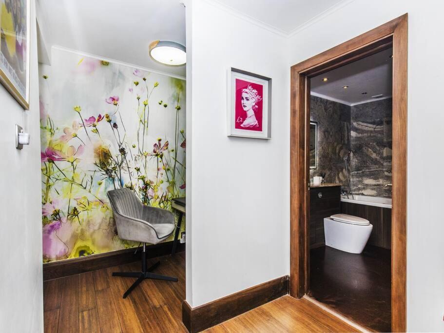 Unique Luxury In The Heart Of London. Air Conditioned With Private Garden London