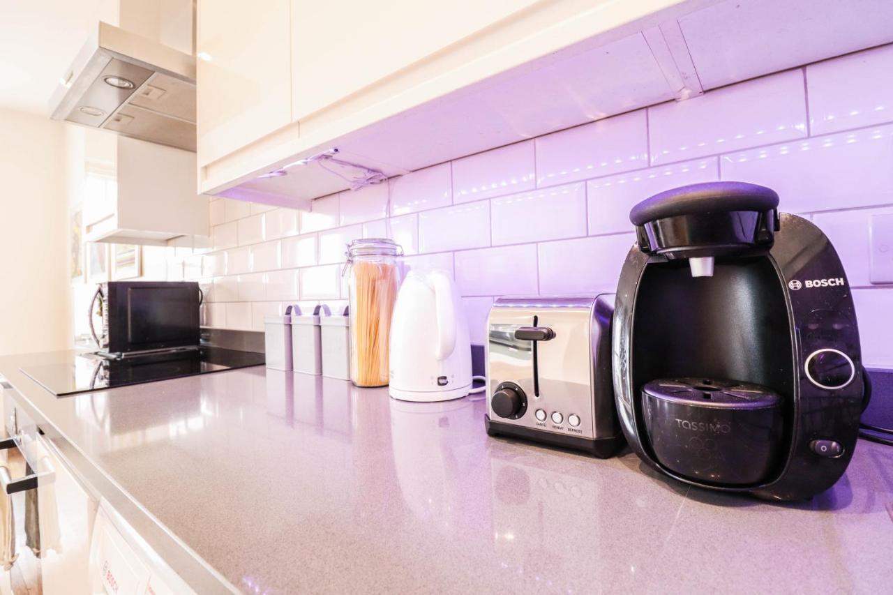 Modern & Spacious 1 Bedroom Clapham Junction Flat Londres
