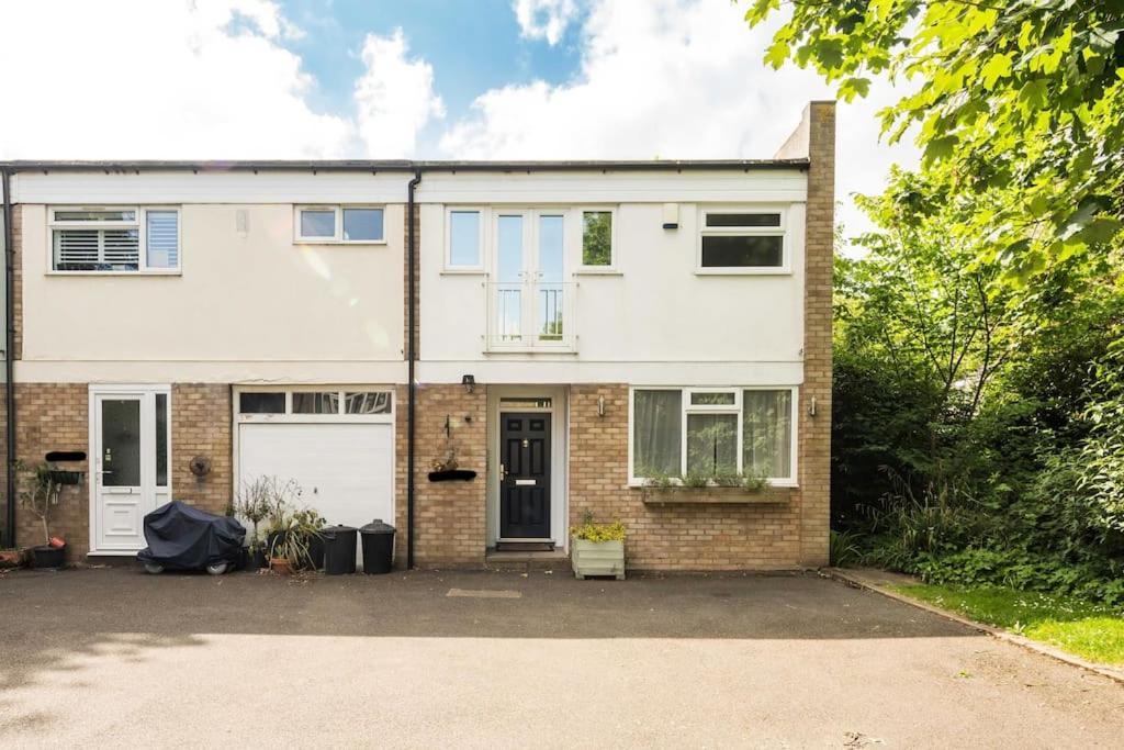 Appartement Where Style & Convenience Combine- Photo Id Required Londres