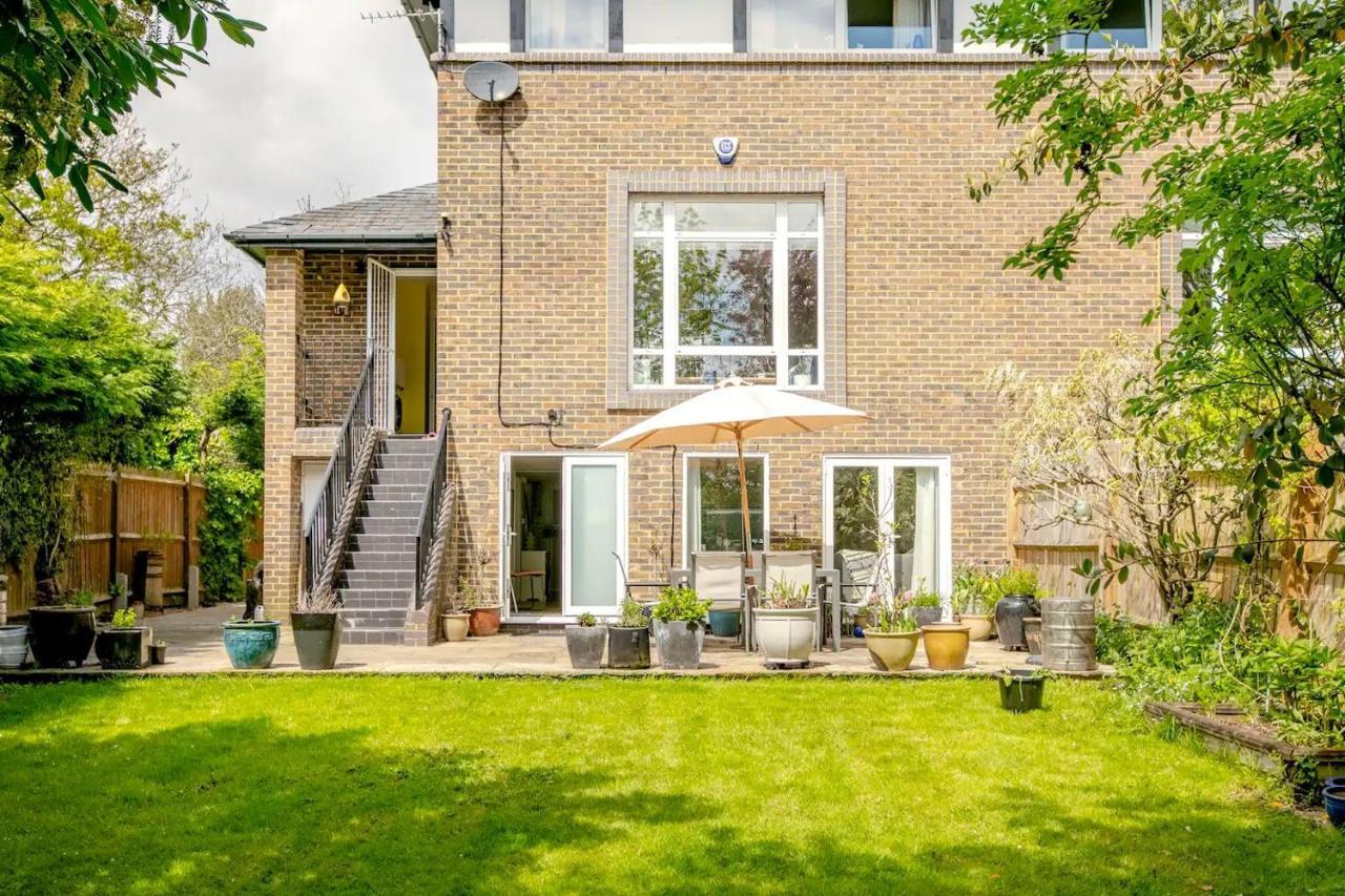 Garden Flat On Leafy Cator Estate In Blackheath Appartement Londen