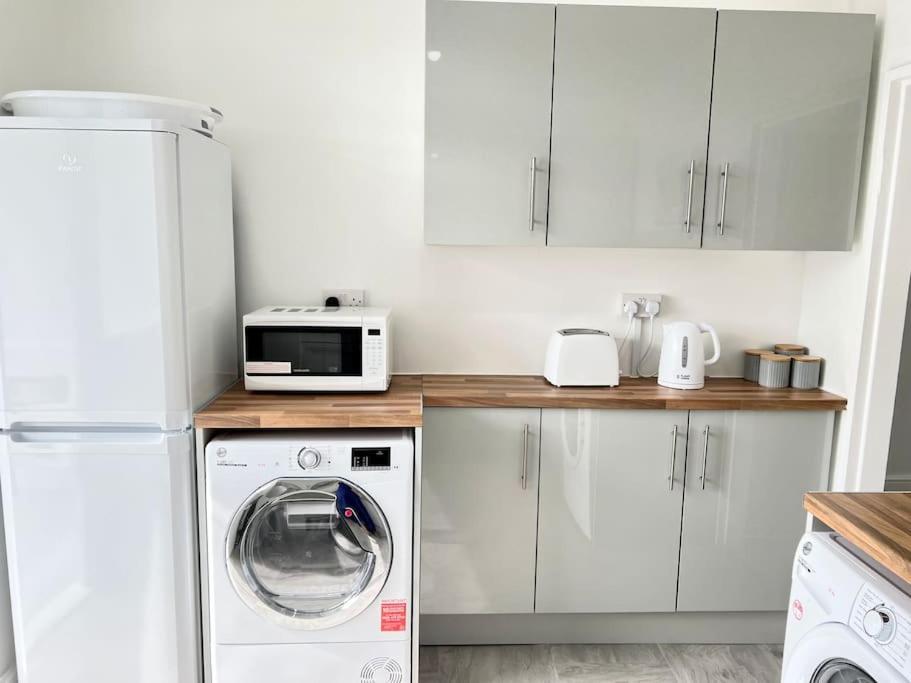 Apartment Lovely 3 Bedrooms Flat