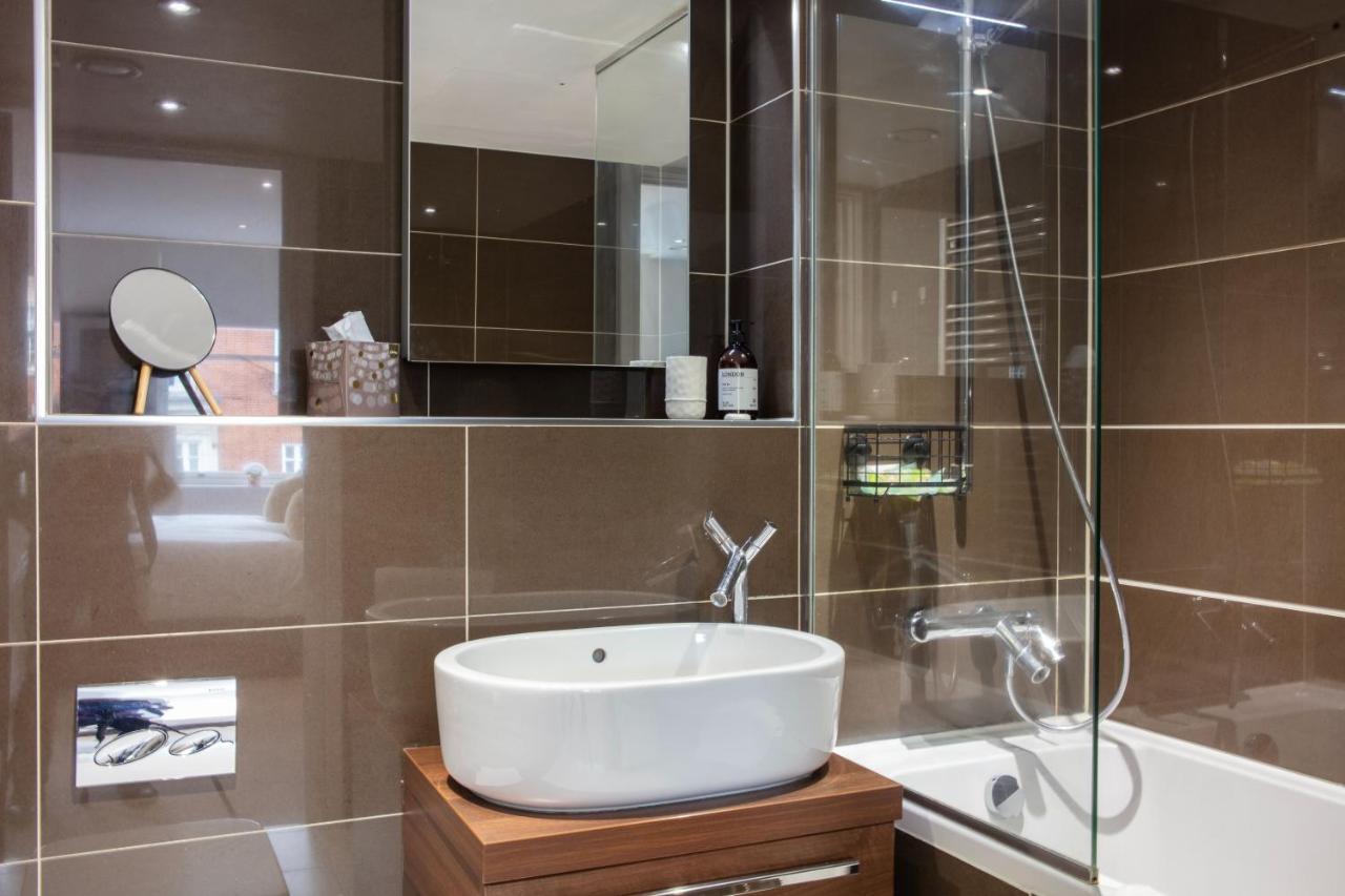 Kensington High Street One Bed Appartement
