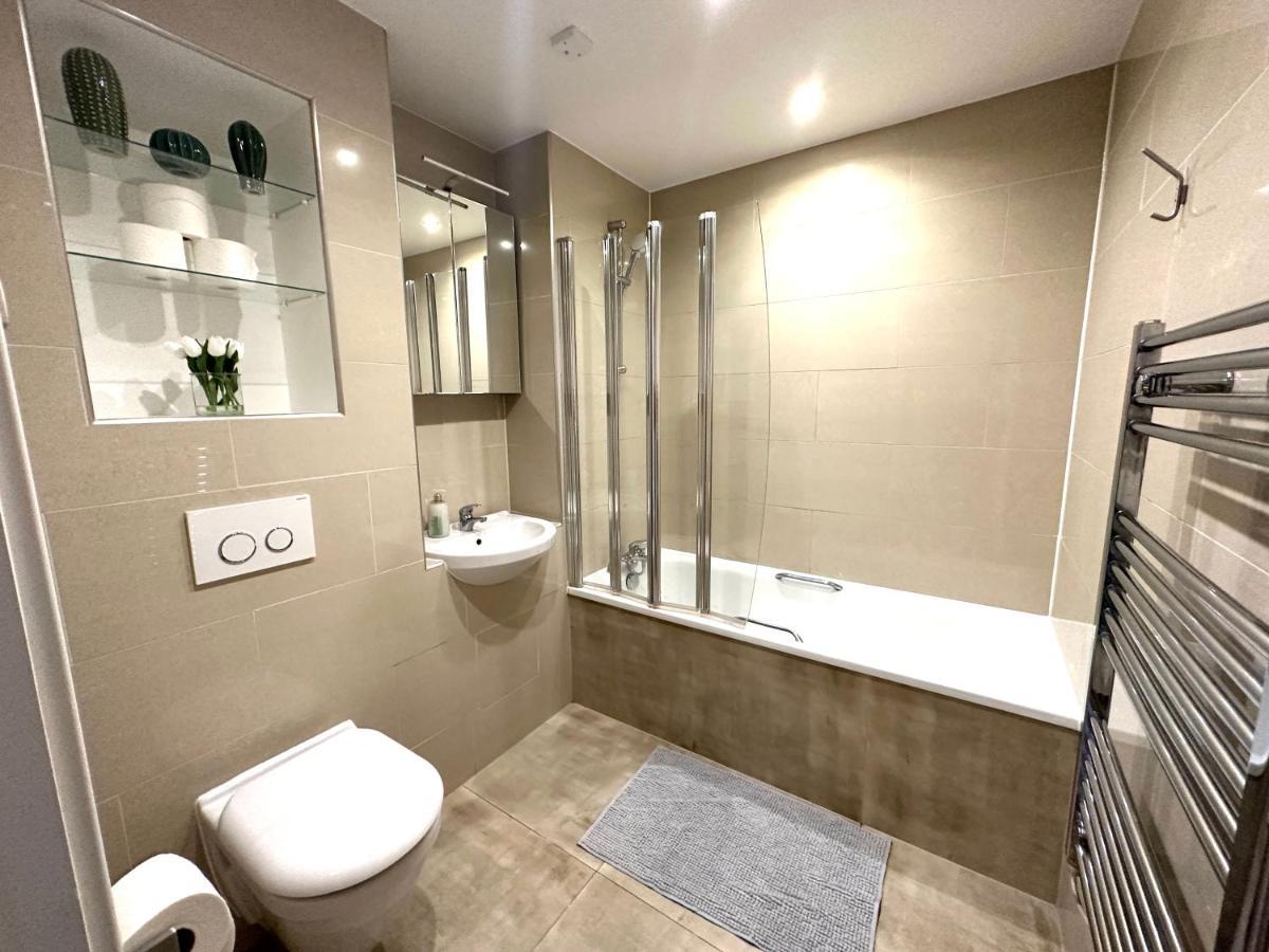 Modern 3 Bed Flat With Private Terrace In Shoreditch Apartamento