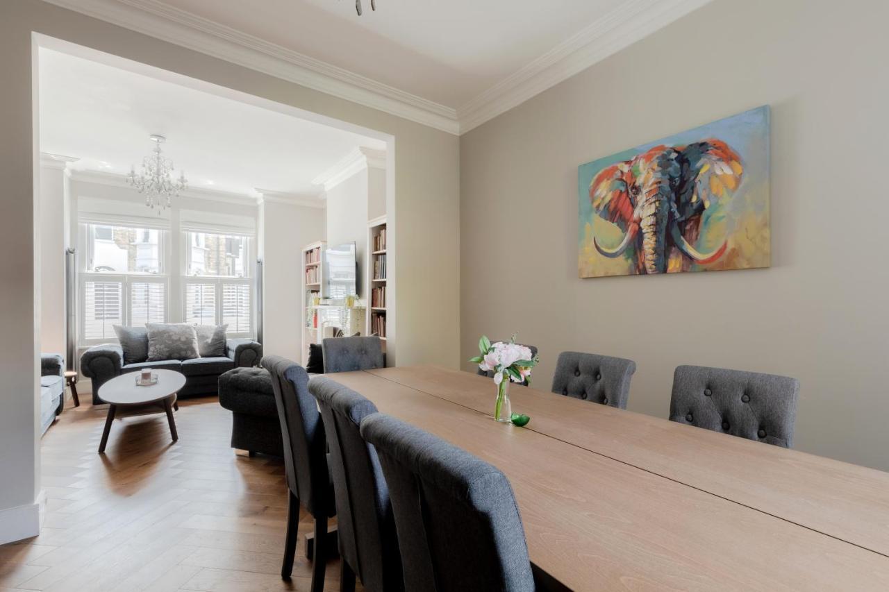Central, Stylish And Spacious 4 Bedroom House 2,5 Bathrooms In Shepherd's Bush Apartamento