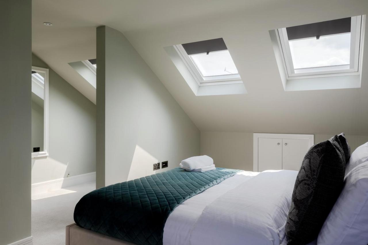 Central, Stylish And Spacious 4 Bedroom House 2,5 Bathrooms In Shepherd's Bush Apartamento