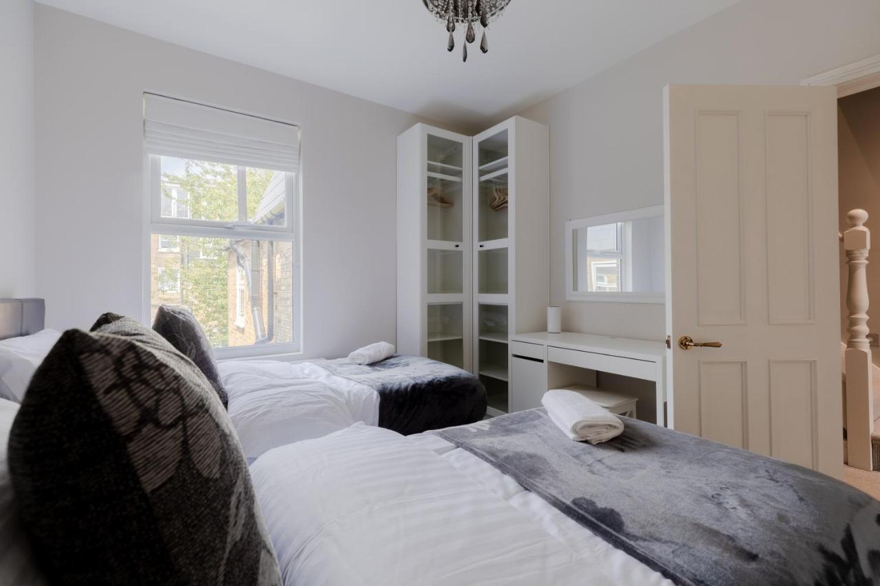 Apartamento Central, Stylish And Spacious 4 Bedroom House 2,5 Bathrooms In Shepherd's Bush Londres