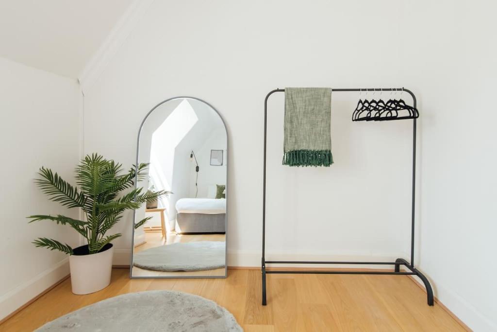 Charming 2 Bedroom Flat In The Heart Of Kings Cross, Apartment London