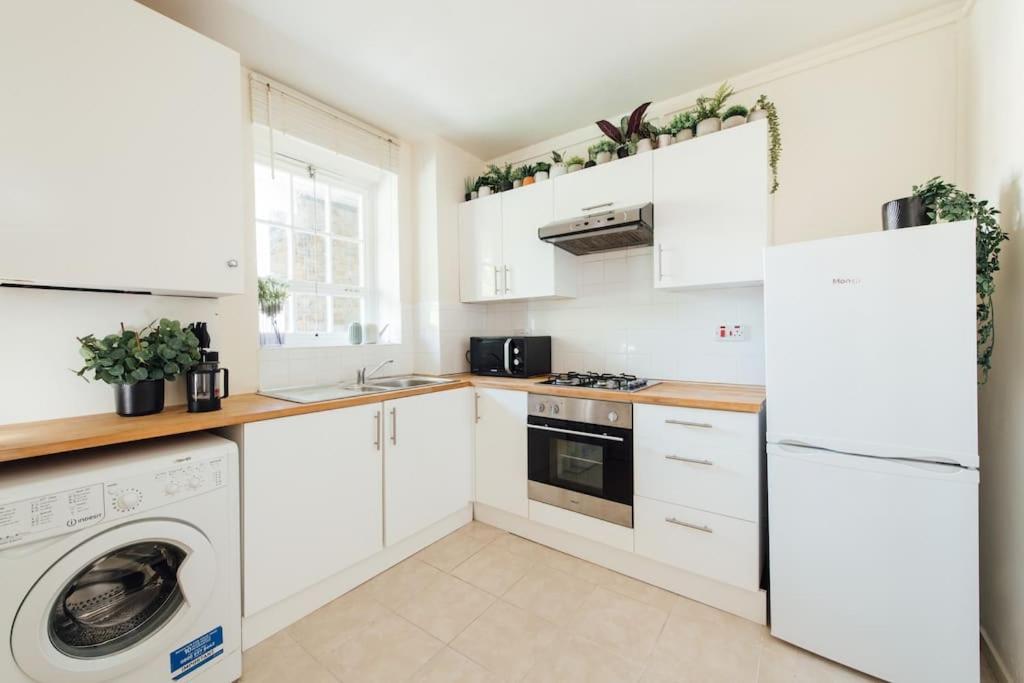 Charming 2 Bedroom Flat In The Heart Of Kings Cross, Apartment