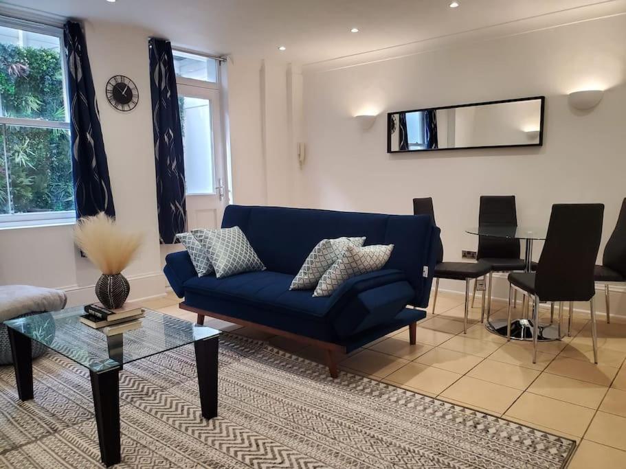 Chic Two Bed Flat In Fitzrovia Apartamento Londres