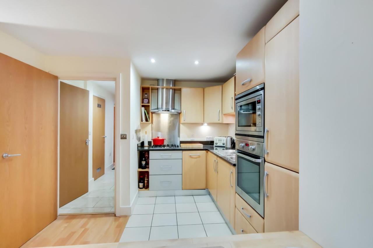 Apartamento Spacious 2 Bed 2 Bath Kings Cross Londres